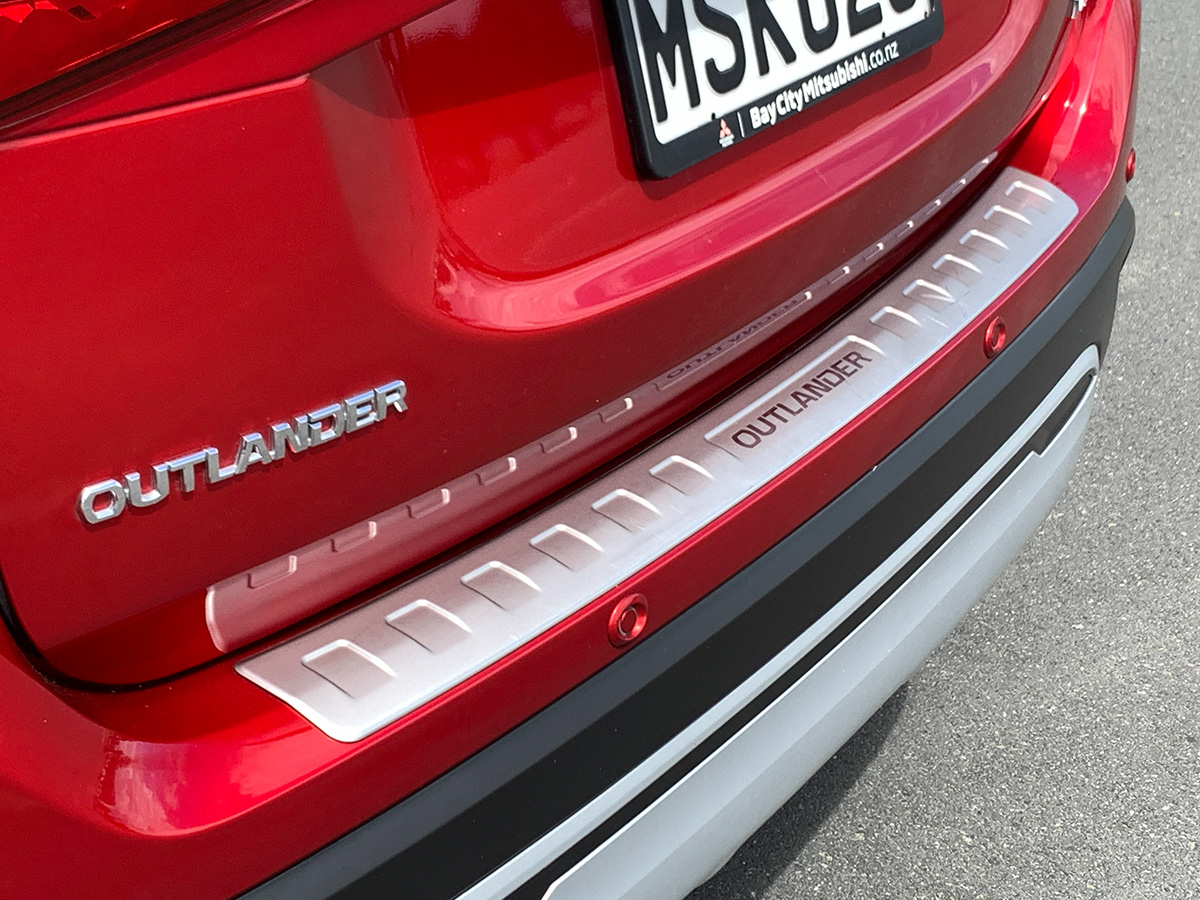 2020 Mitsubishi Outlander VRX 2.4L Petrol 4WD 7 Seater