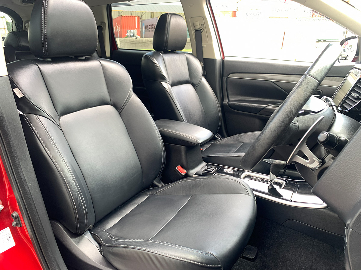 2020 Mitsubishi Outlander VRX 2.4L Petrol 4WD 7 Seater