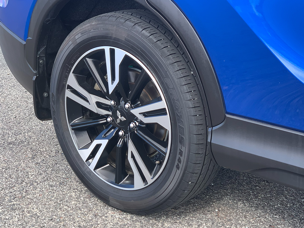 2023 Mitsubishi Eclipse Cross XLS 2WD