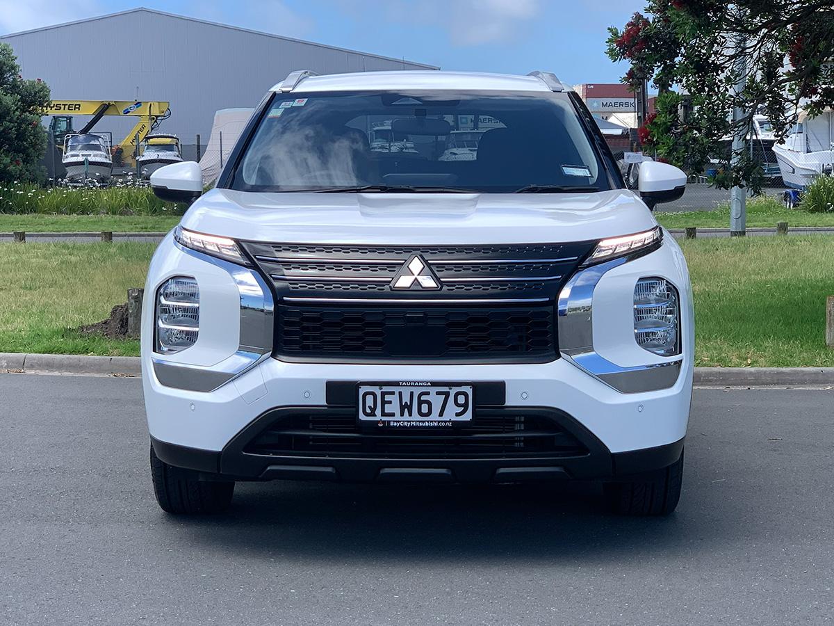 2023 Mitsubishi Outlander LS 2WD 2.5L Petrol Auto