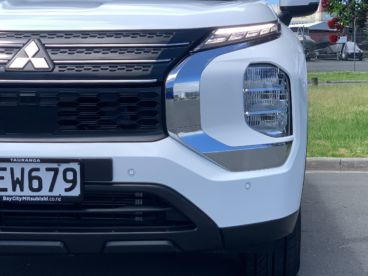 2023 Mitsubishi Outlander LS 2WD 2.5L Petrol Auto