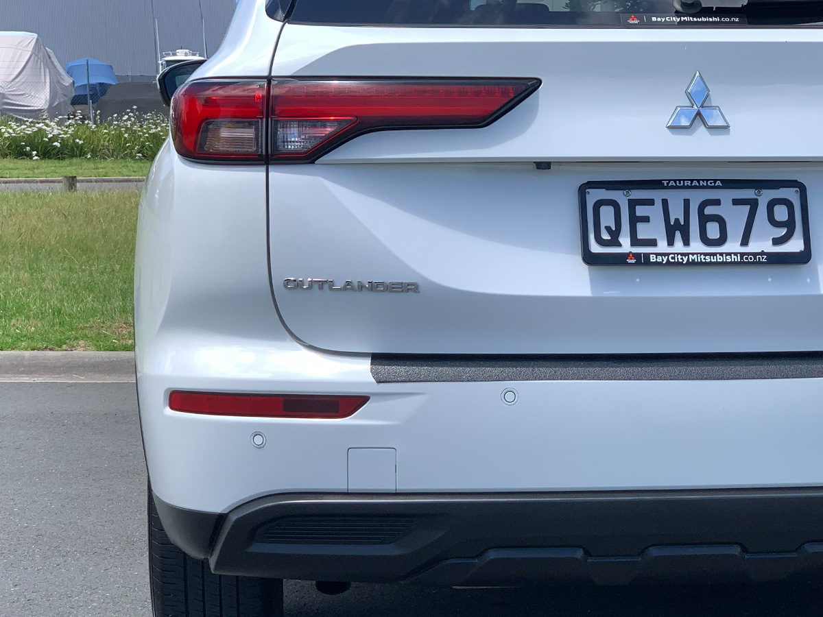 2023 Mitsubishi Outlander LS 2WD 2.5L Petrol Auto