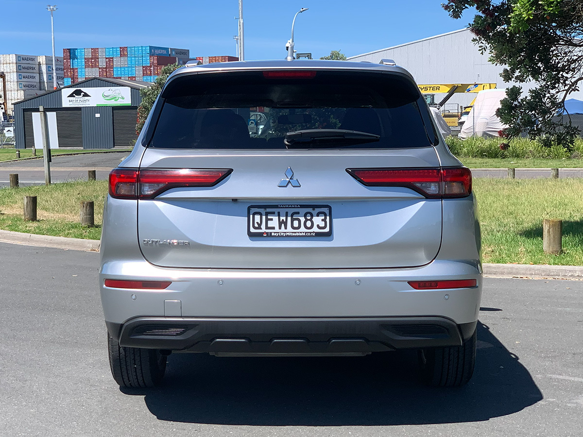 2023 Mitsubishi Outlander LS 2WD 2.5L Petrol Auto