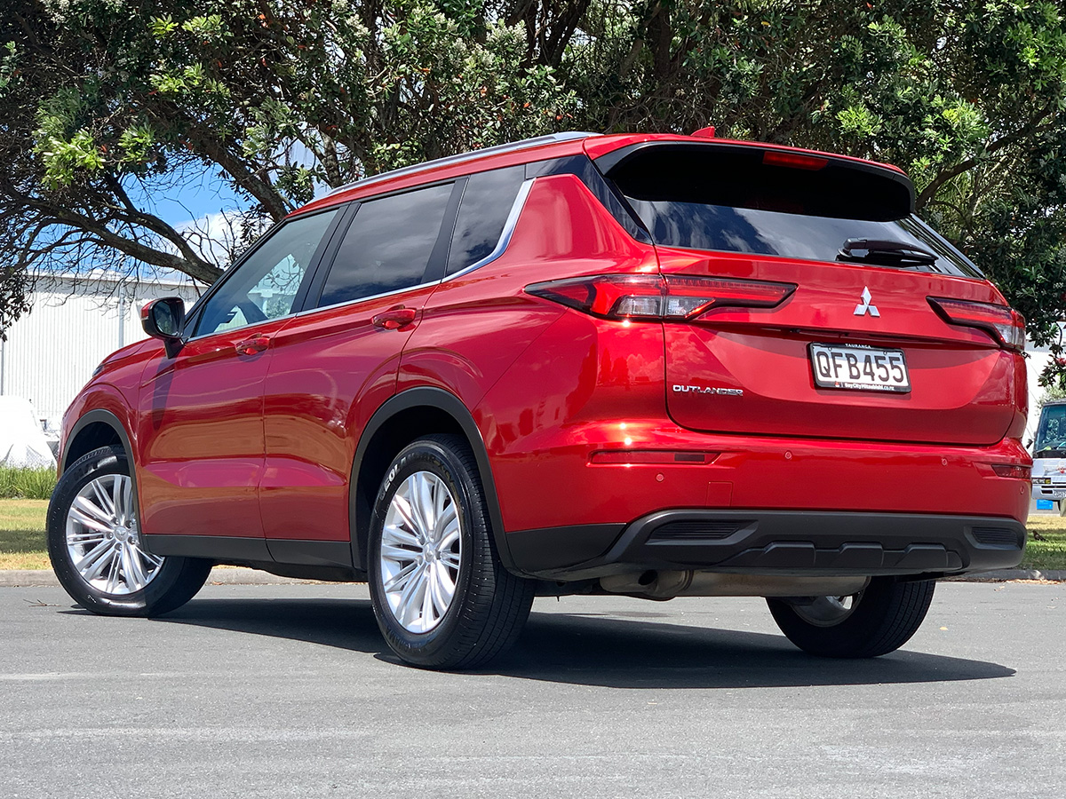 2023 Mitsubishi Outlander LS 2WD 2.5L Petrol Auto