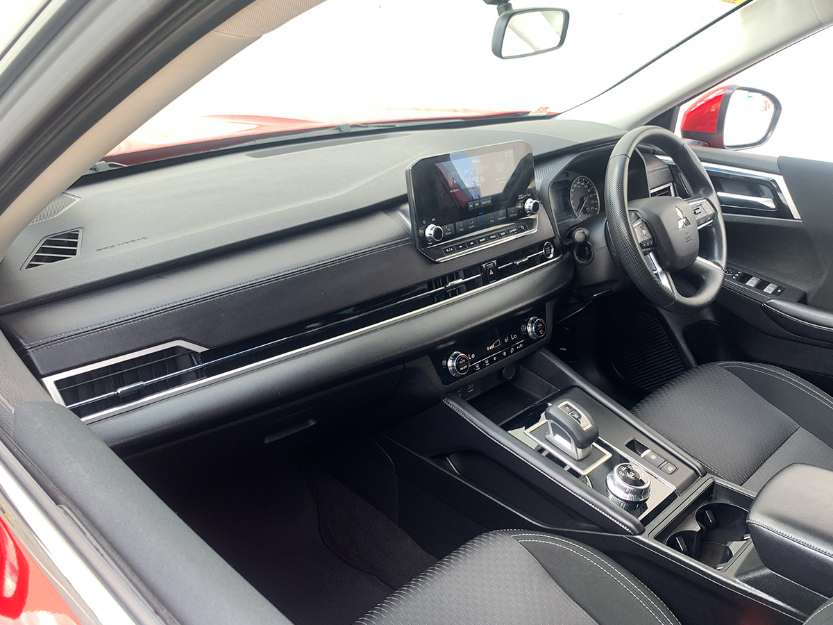 2023 Mitsubishi Outlander LS 2WD 2.5L Petrol Auto