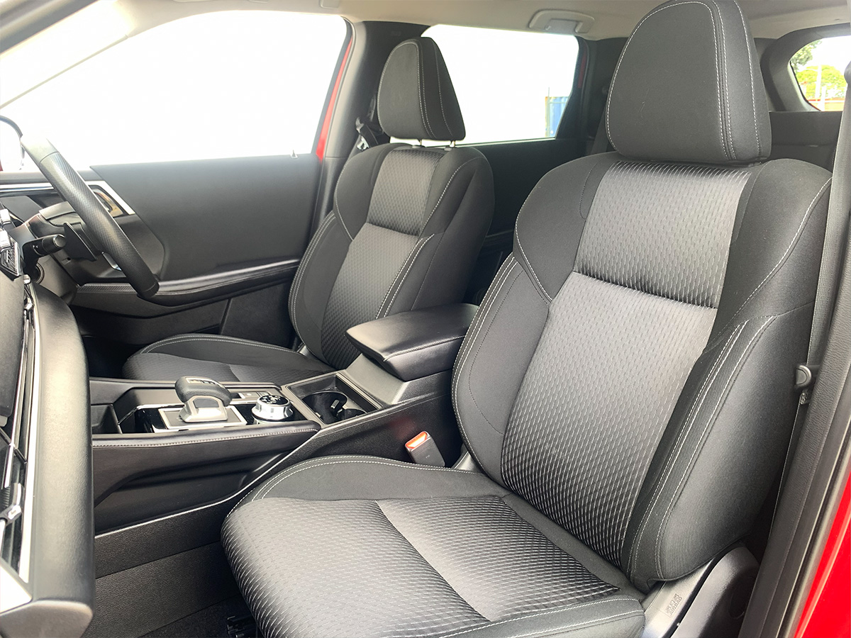 2023 Mitsubishi Outlander LS 2WD 2.5L Petrol Auto