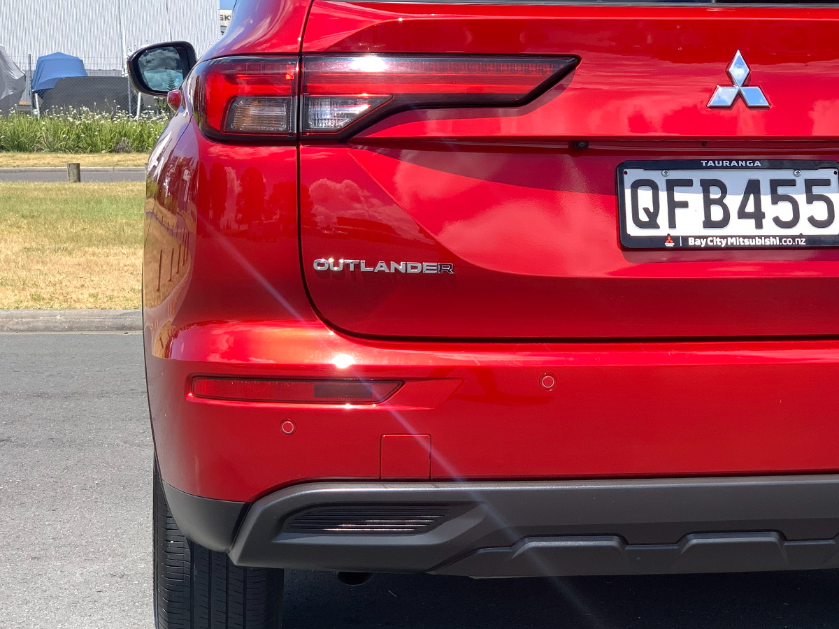 2023 Mitsubishi Outlander LS 2WD 2.5L Petrol Auto