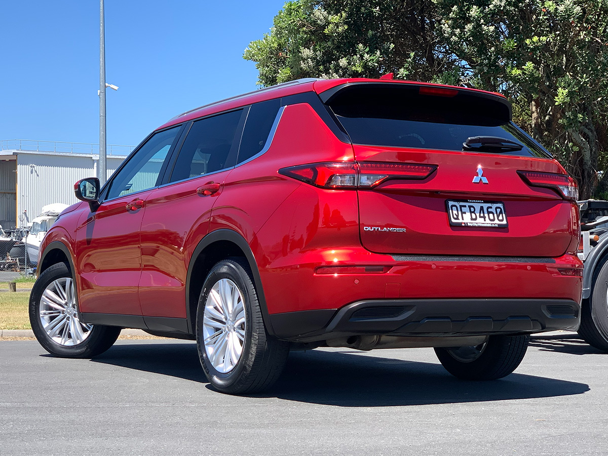 2023 Mitsubishi Outlander LS 2WD 2.5L Petrol Auto