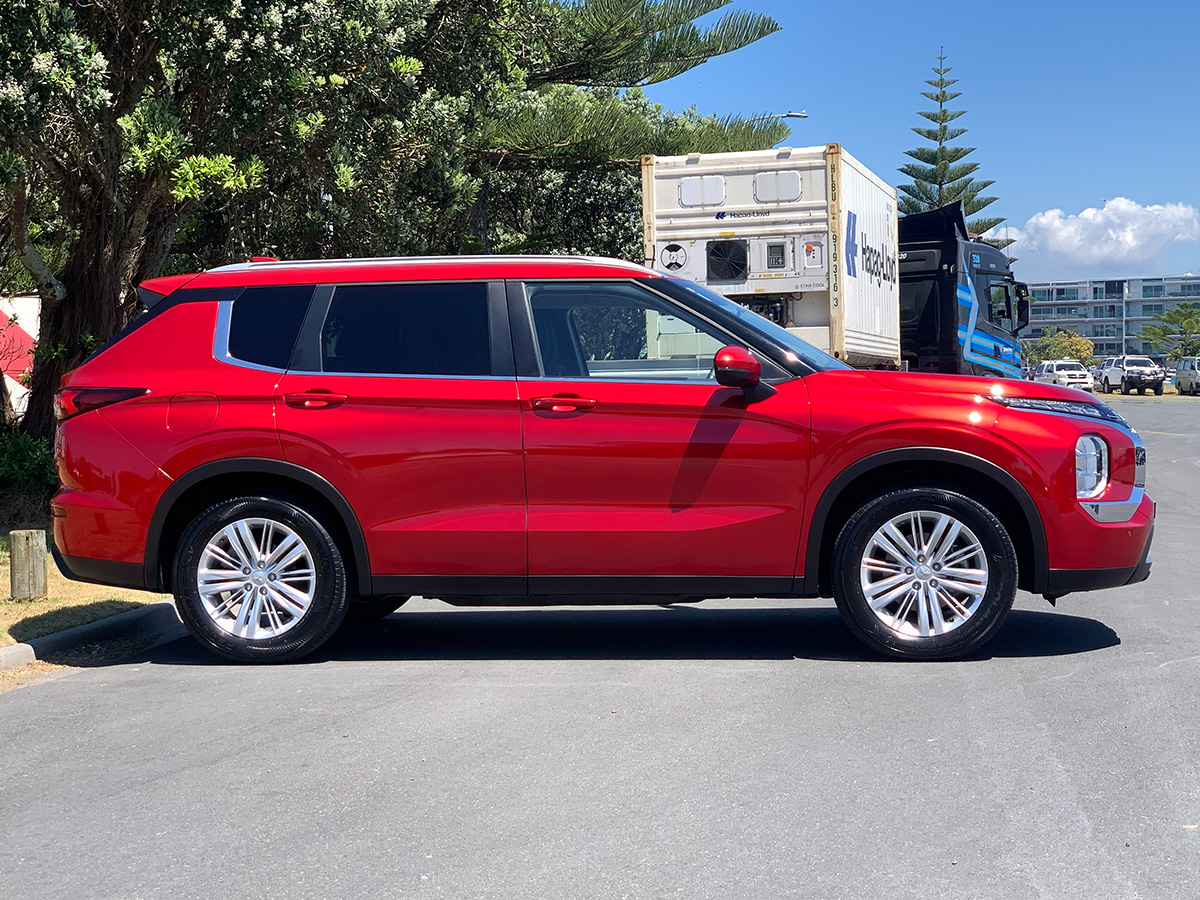 2023 Mitsubishi Outlander LS 2WD 2.5L Petrol Auto