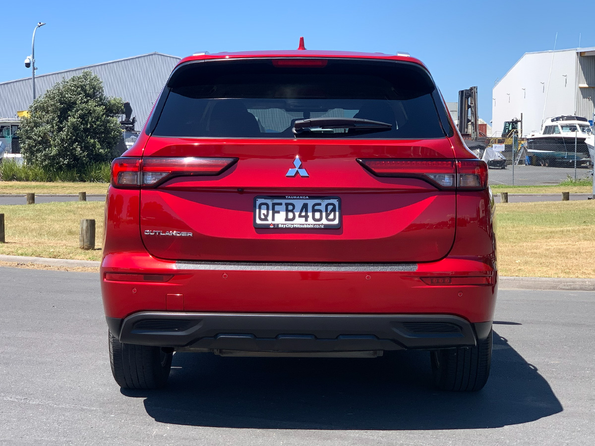 2023 Mitsubishi Outlander LS 2WD 2.5L Petrol Auto