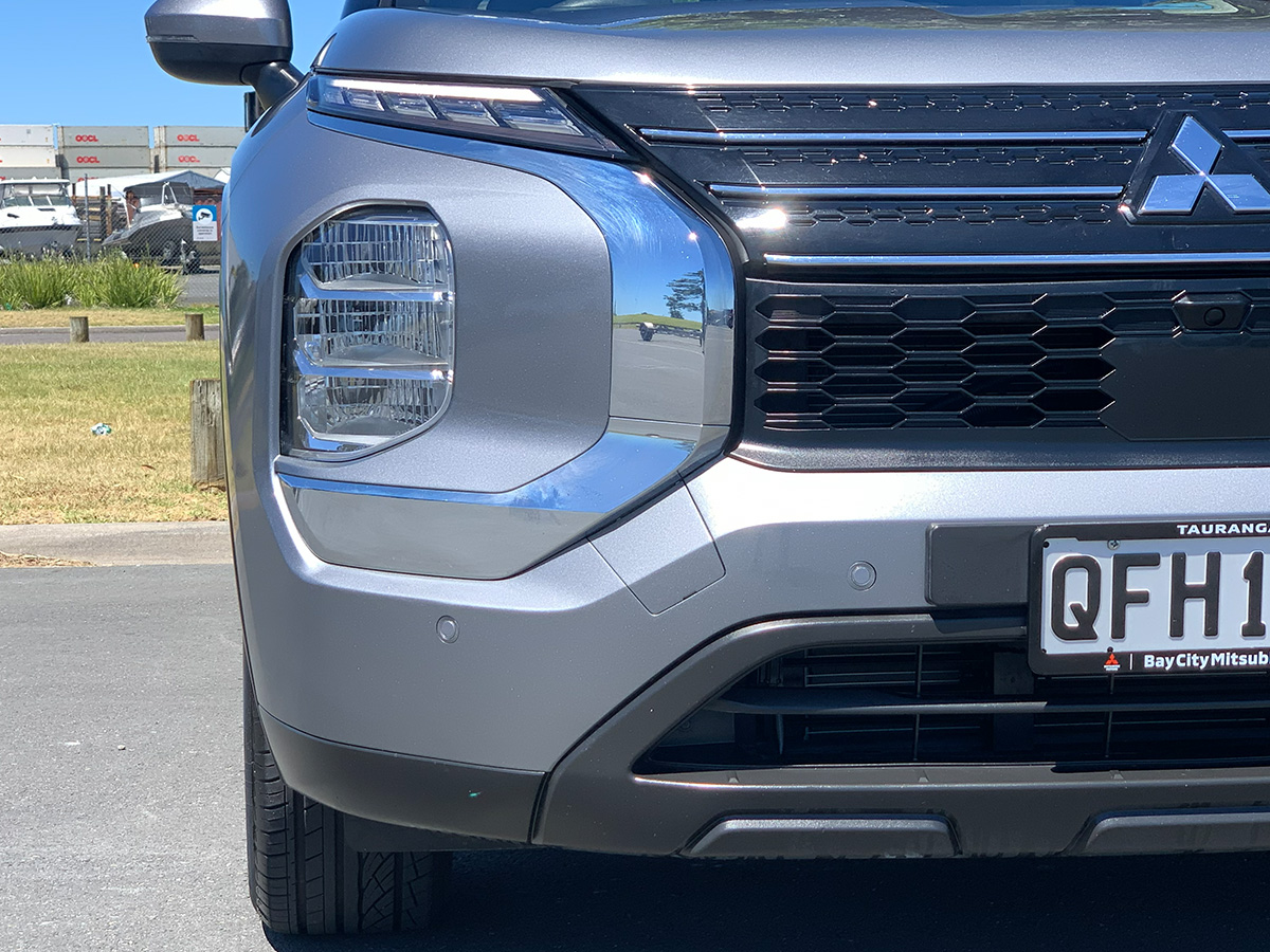 2023 Mitsubishi Outlander LS 2WD 2.5L Petrol Auto