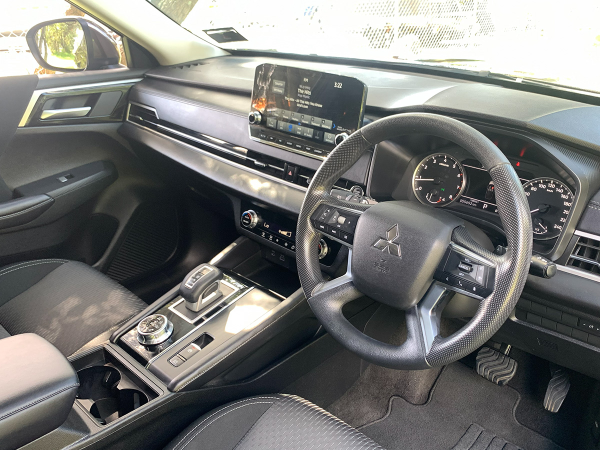 2023 Mitsubishi Outlander LS 2WD 2.5L Petrol Auto