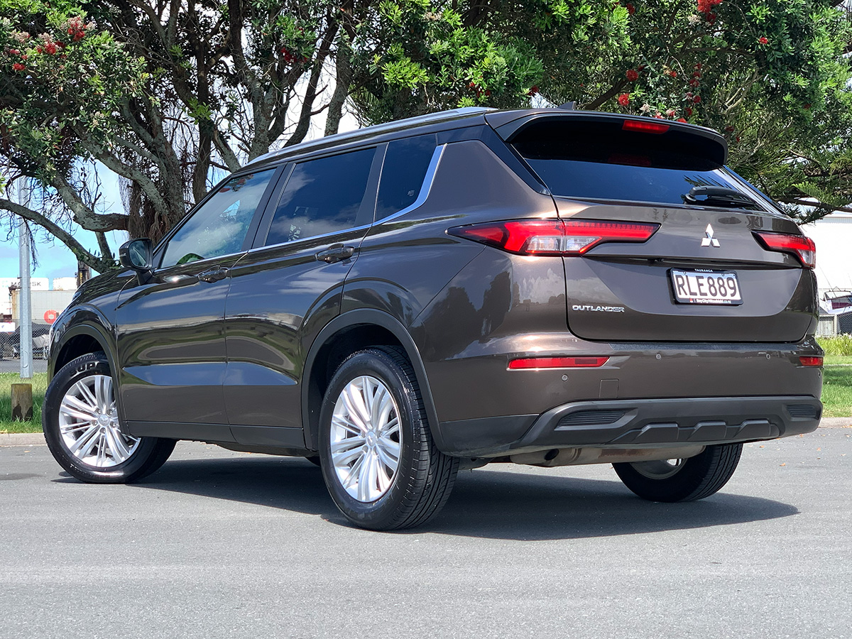 2023 Mitsubishi Outlander LS 2WD 2.5L Petrol Auto