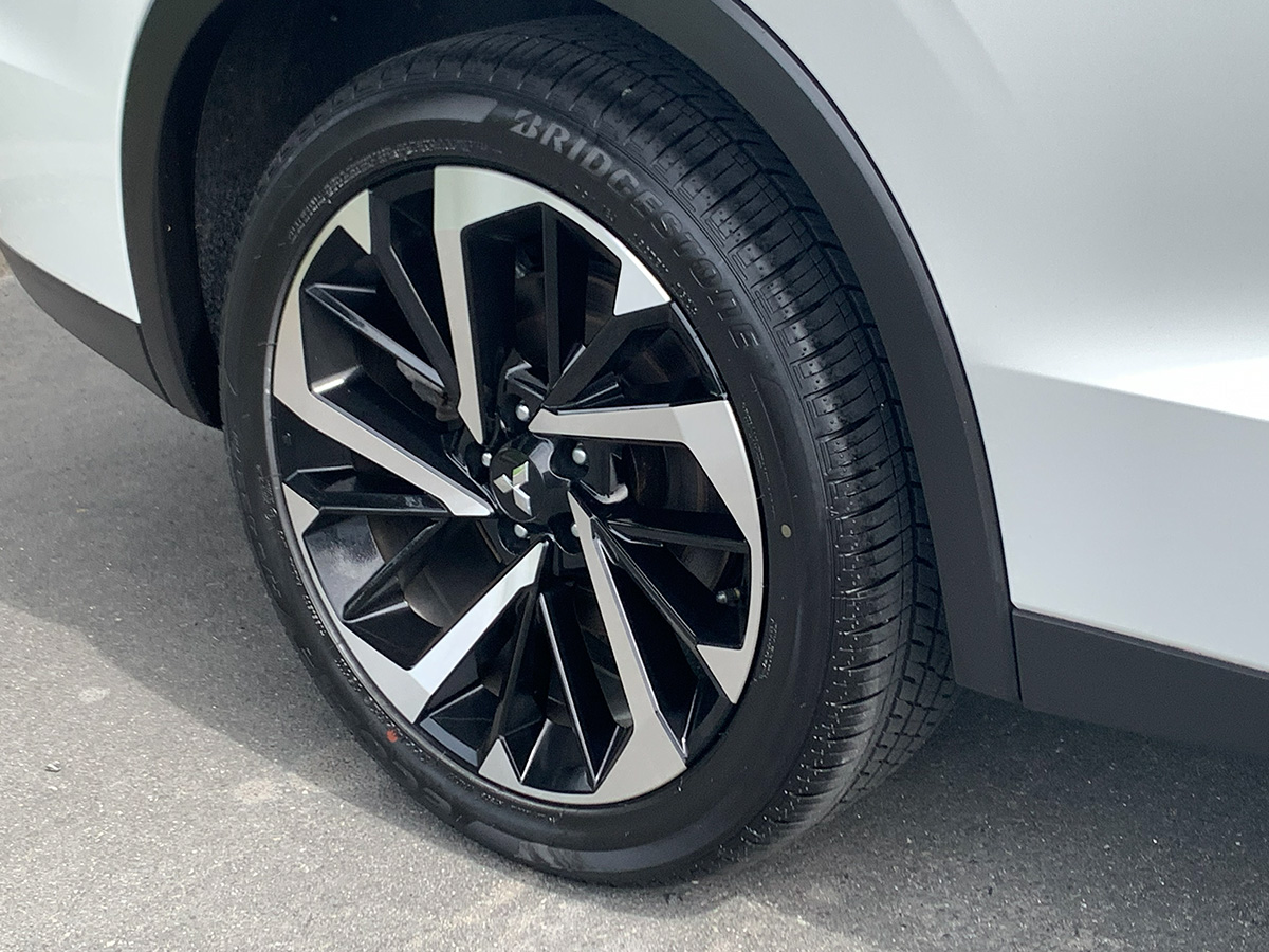 2024 Mitsubishi Outlander XLS 4WD 7 Seater 2.5L Petrol Auto