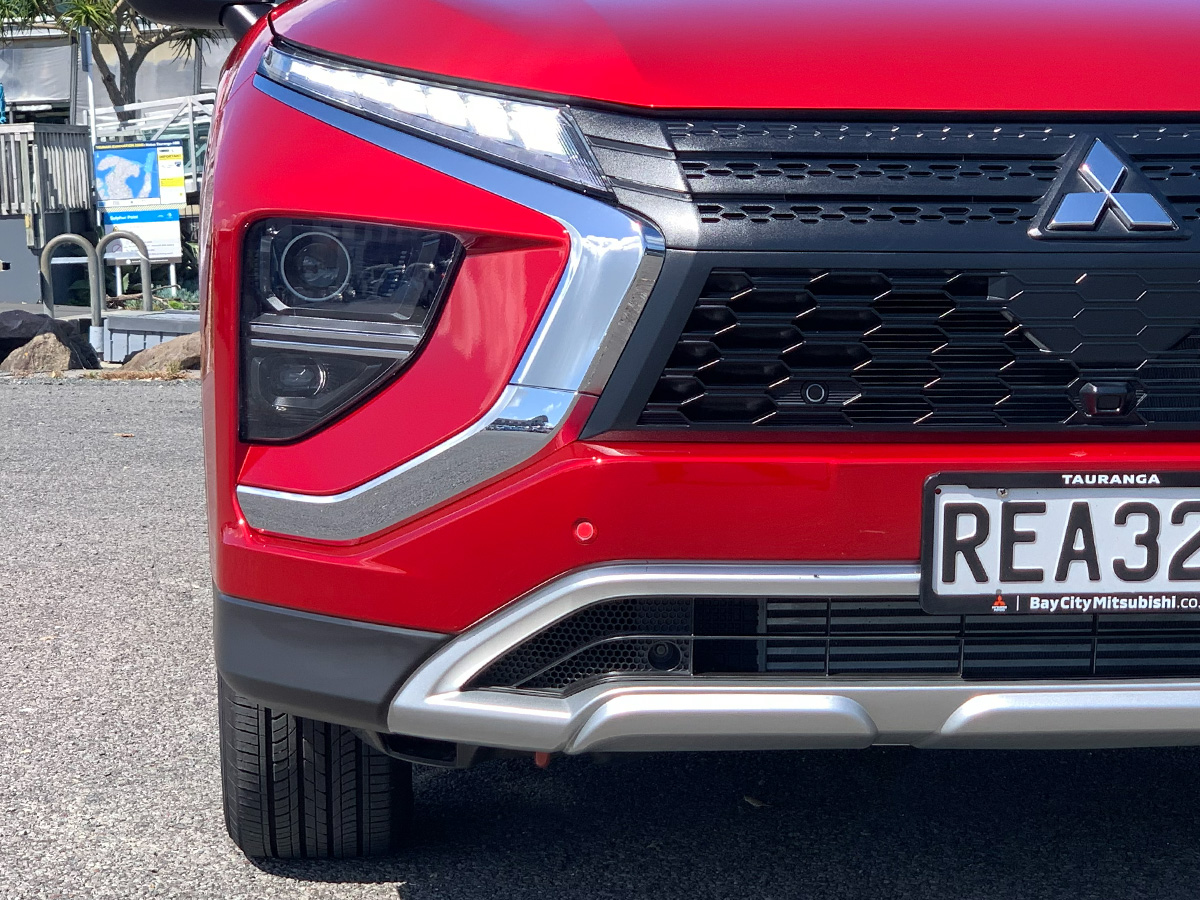 2025 Mitsubishi Eclipse Cross XLS 2WD