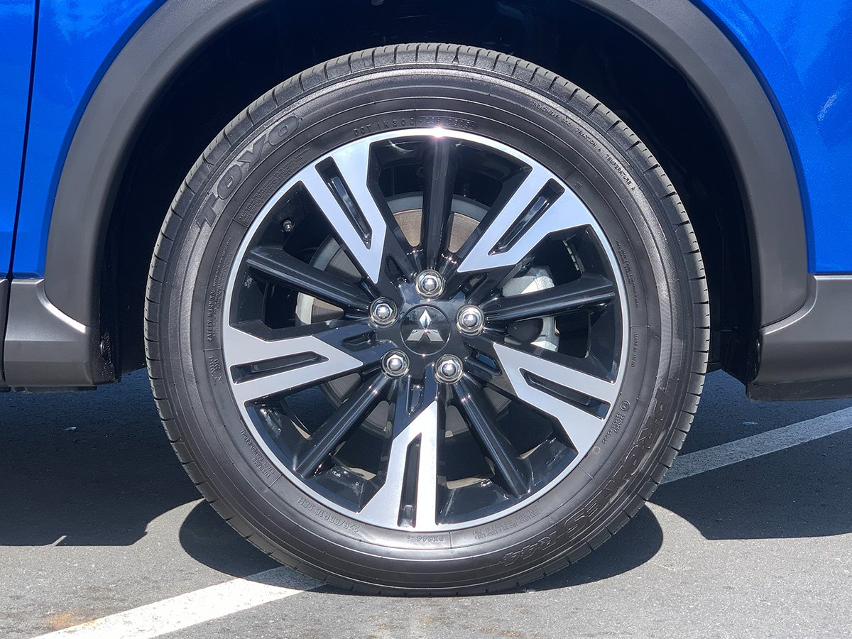 2025 Mitsubishi Eclipse Cross XLS 2WD