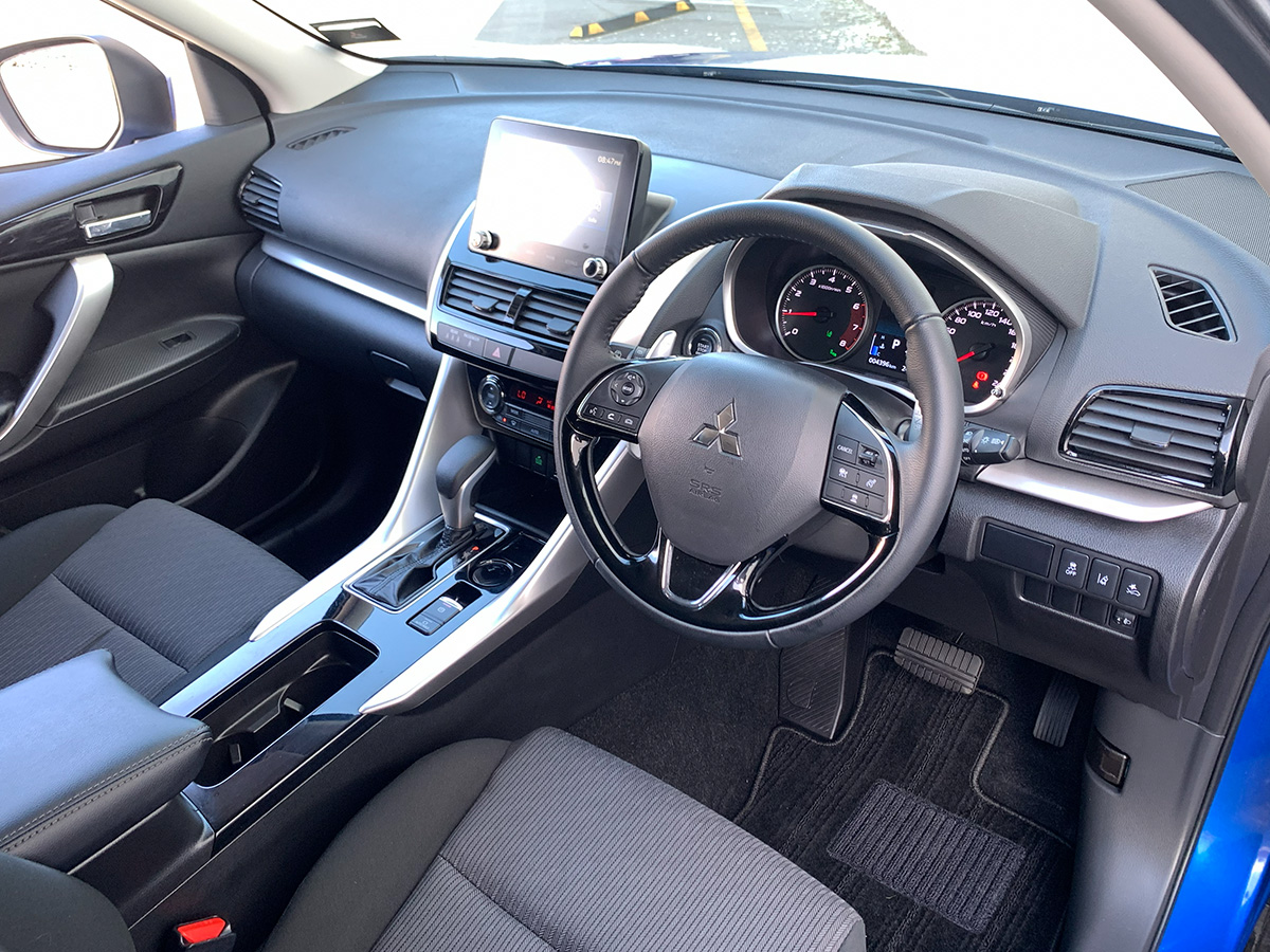 2025 Mitsubishi Eclipse Cross XLS 2WD