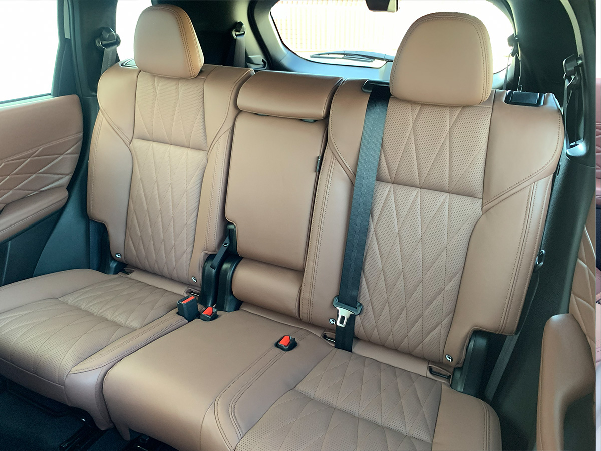 2025 Mitsubishi Outlander Exceed 4WD 7 Seater 2.5L Petrol Auto