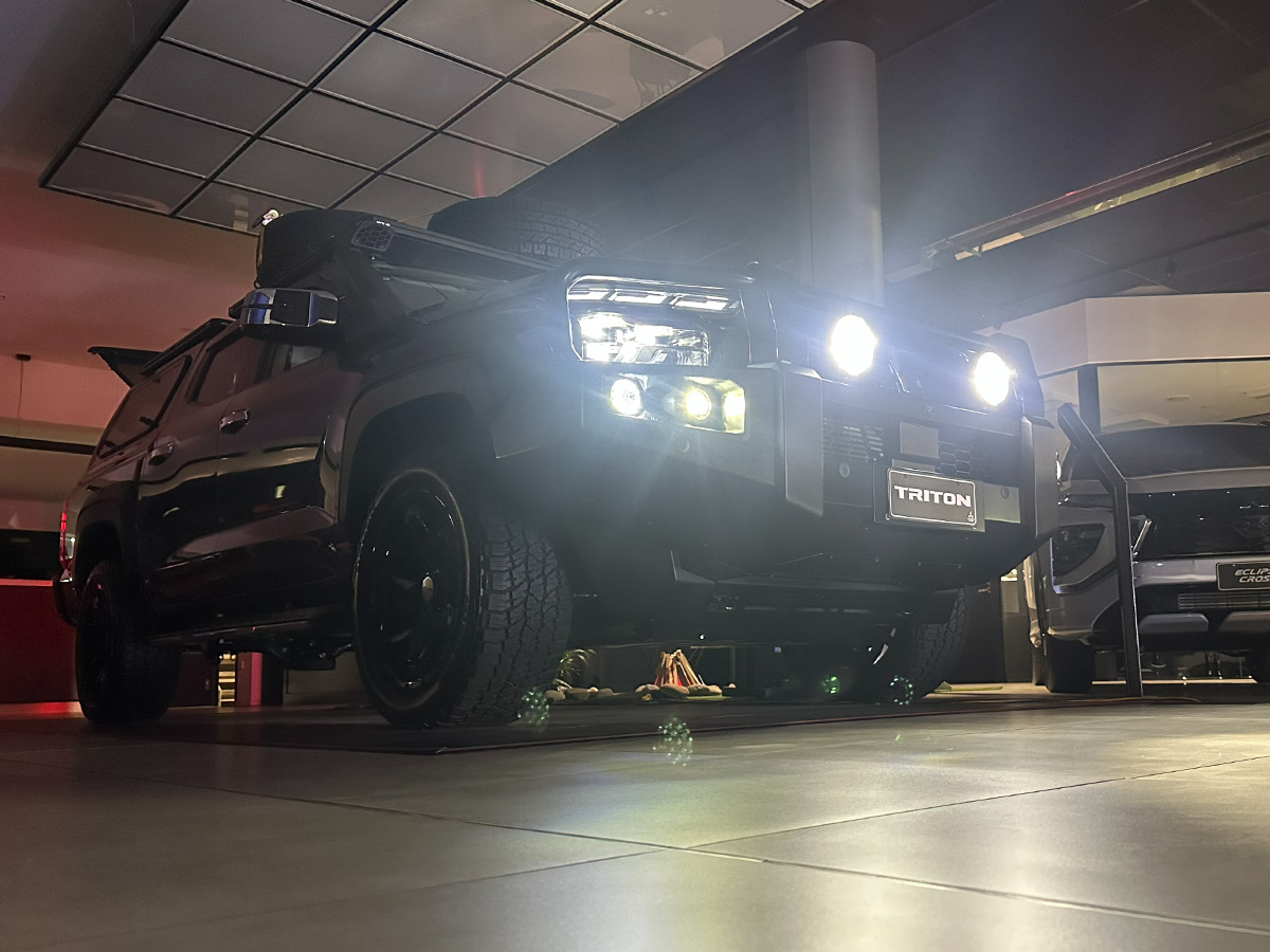 2025 Mitsubishi Triton GLXR 4WD 2.4L Bi-Turbo Diesel 6 Speed Auto