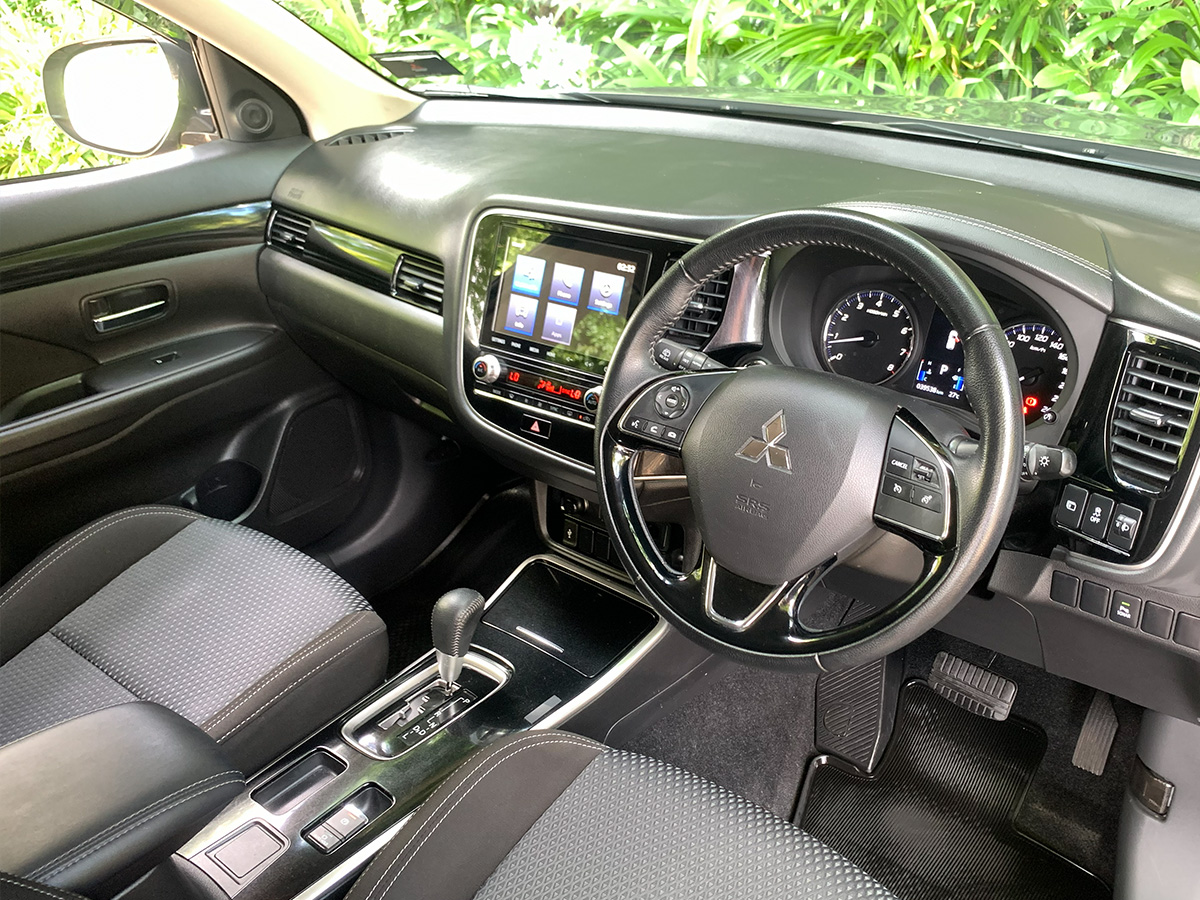 2022 Mitsubishi Outlander LS 2.4L Petrol 7 Seater Automatic