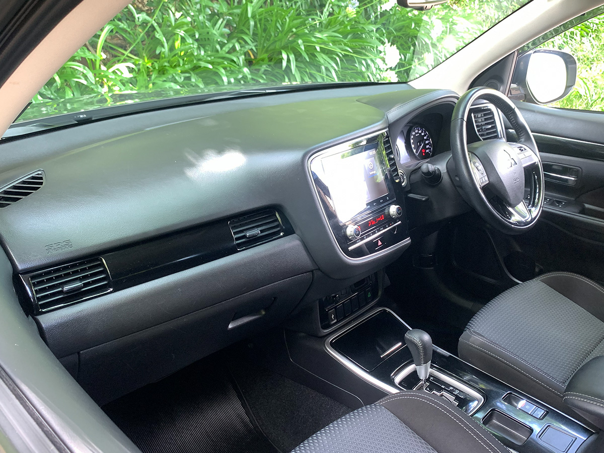 2022 Mitsubishi Outlander LS 2.4L Petrol 7 Seater Automatic