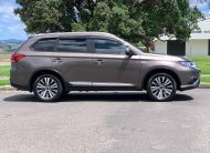 2022 Mitsubishi Outlander LS 2.4L Petrol 7 Seater Automatic