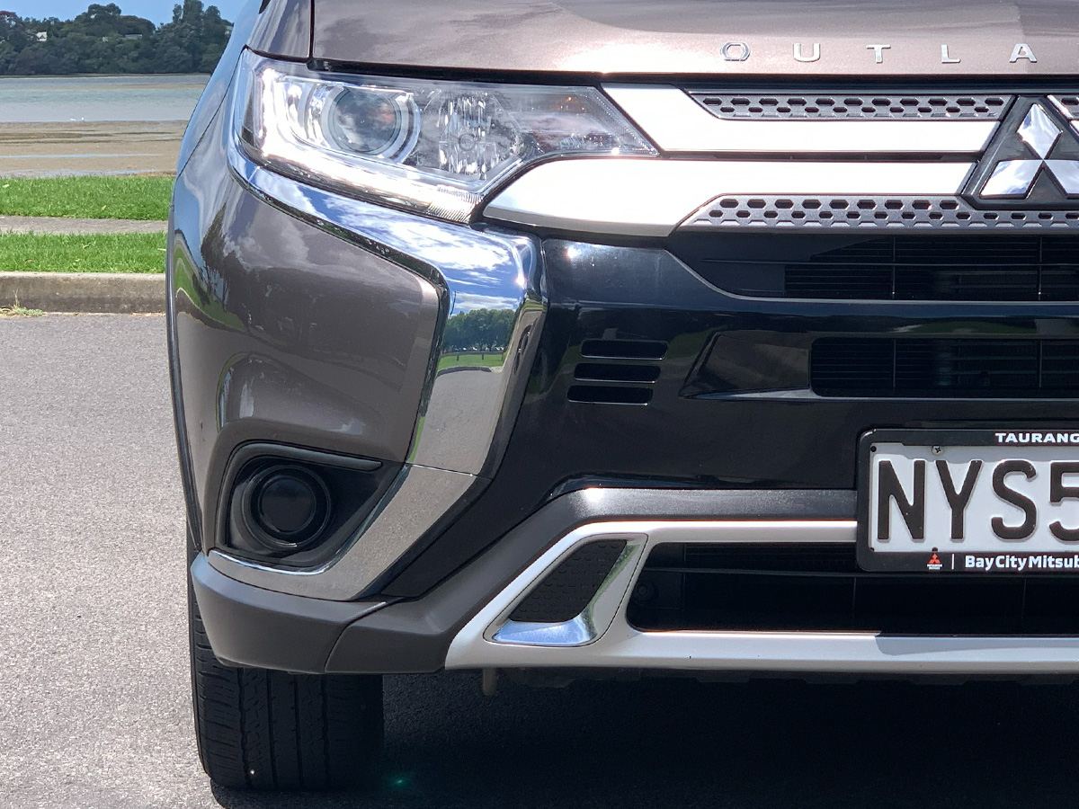 2022 Mitsubishi Outlander LS 2.4L Petrol 7 Seater Automatic