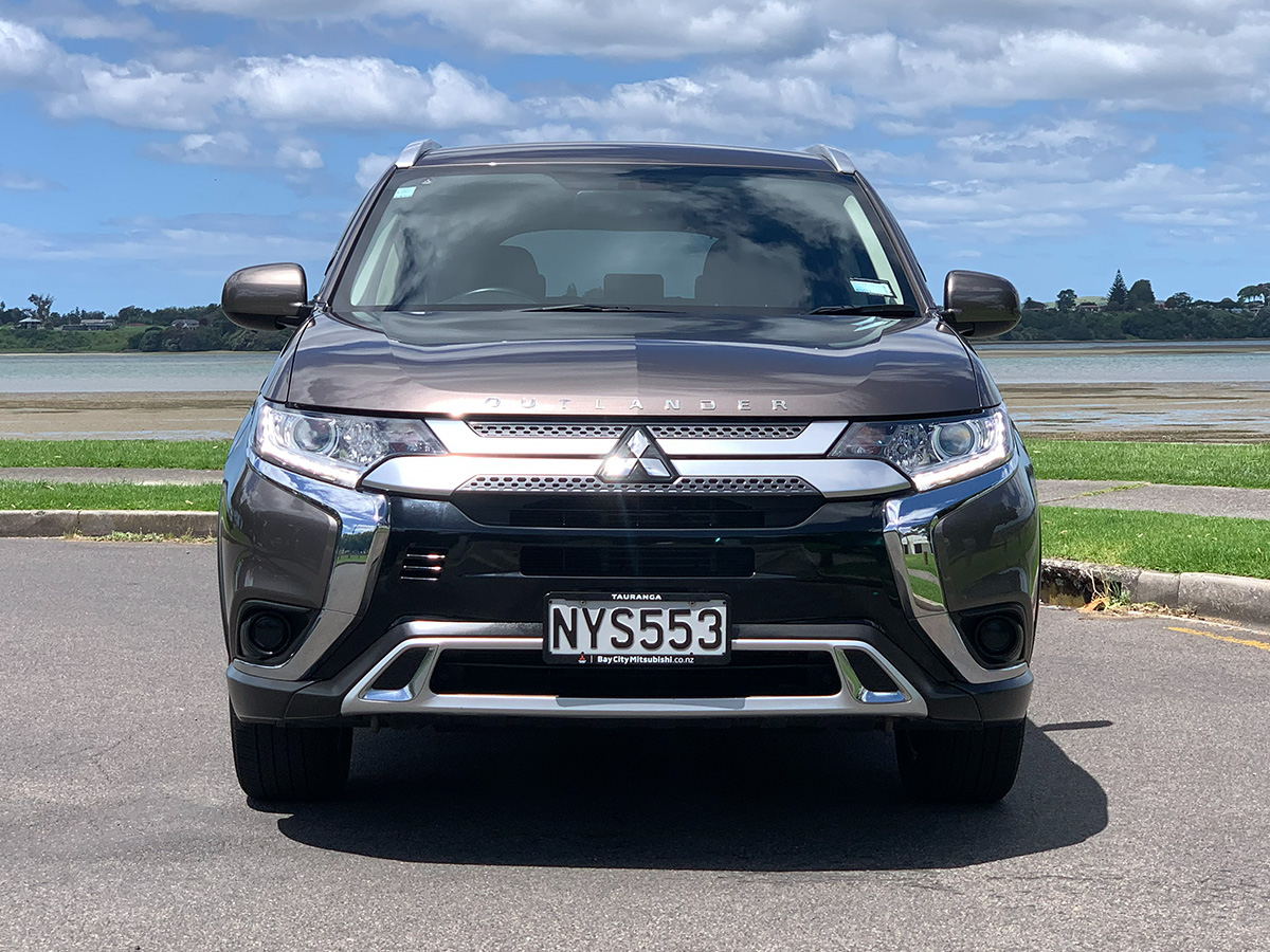 2022 Mitsubishi Outlander LS 2.4L Petrol 7 Seater Automatic