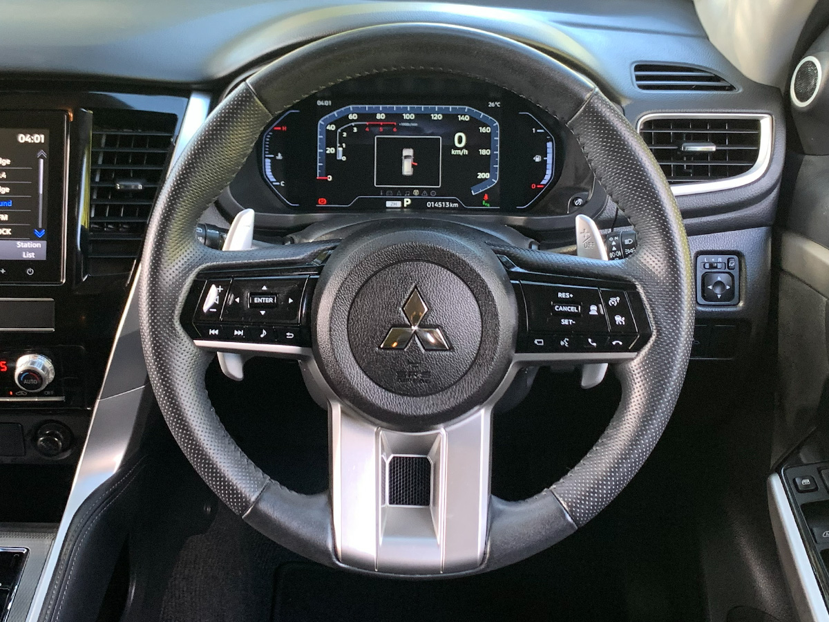 2024 Mitsubishi Pajero Sport VRX