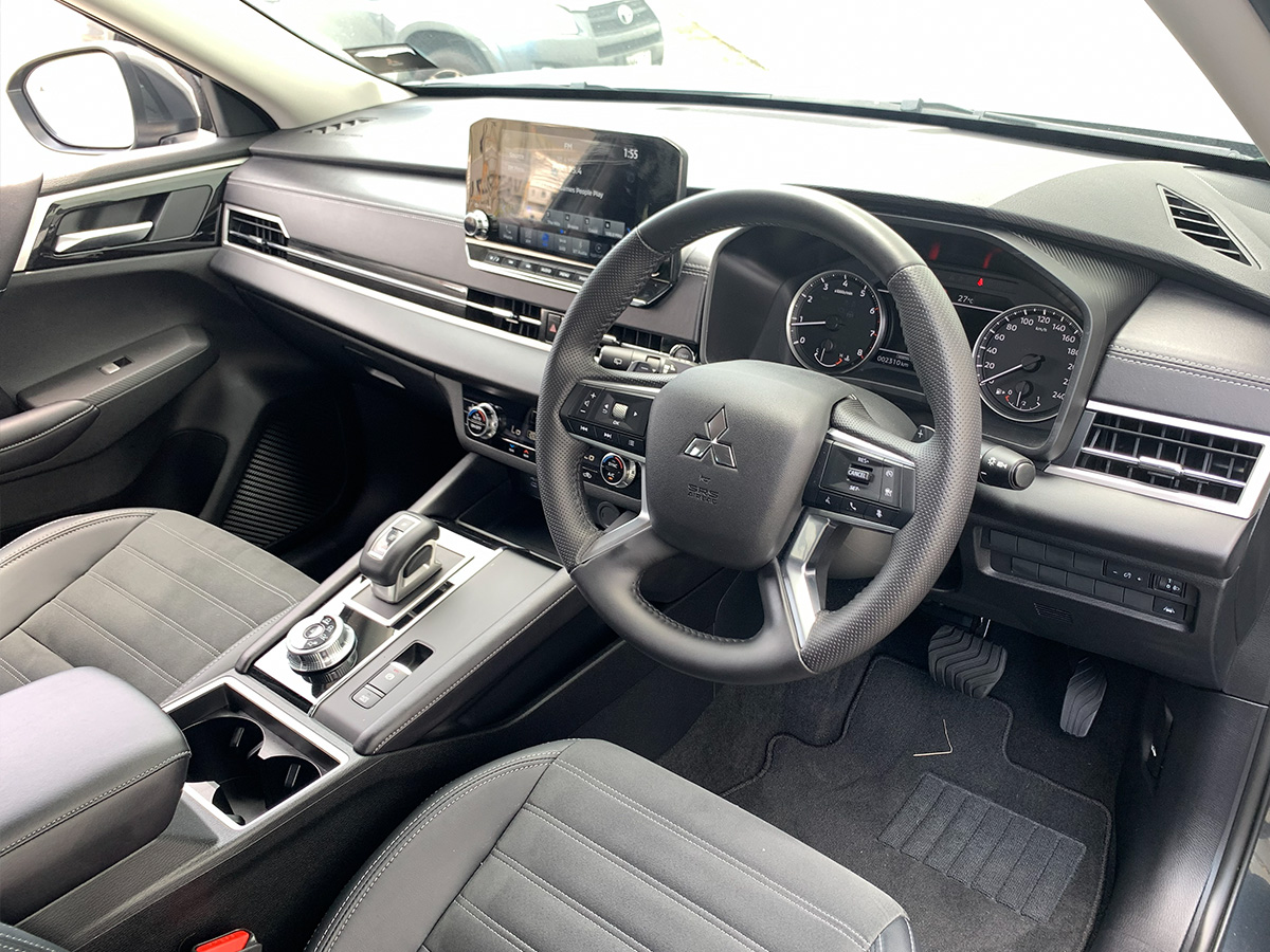 2025 Mitsubishi Outlander XLS 4WD 7 Seater 2.5L Petrol Auto