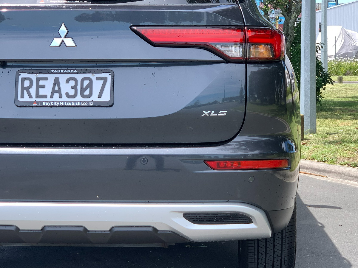 2025 Mitsubishi Outlander XLS 4WD 7 Seater 2.5L Petrol Auto