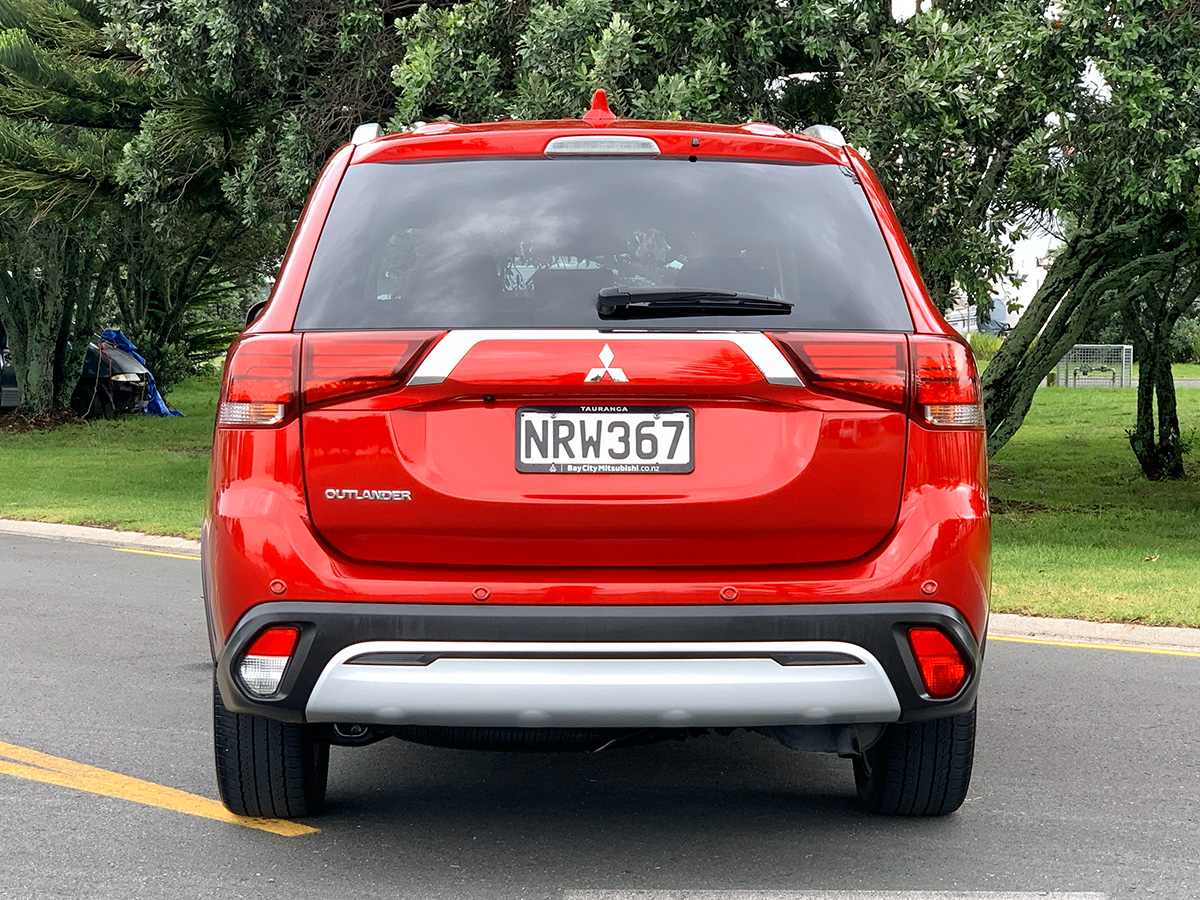 2021 Mitsubishi Outlander LS 2.4L Petrol 7 Seater Automatic