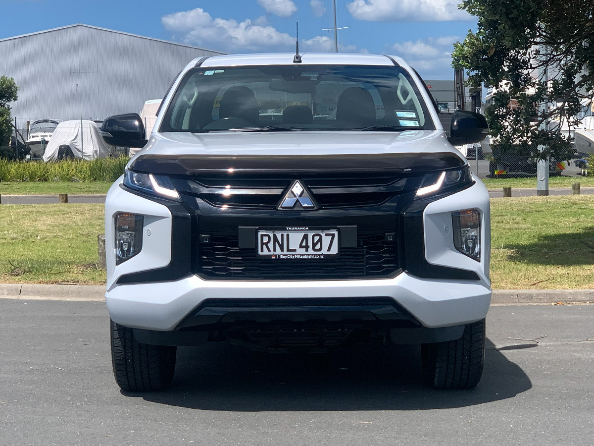 2022 Mitsubishi Triton VRX Black Edition Double Cab 2WD Auto