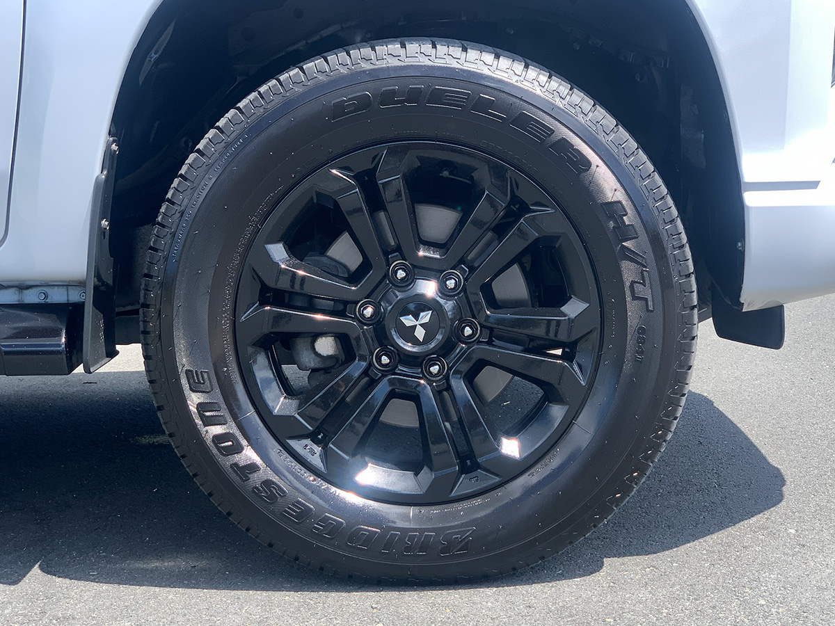 2022 Mitsubishi Triton VRX Black Edition Double Cab 2WD Auto