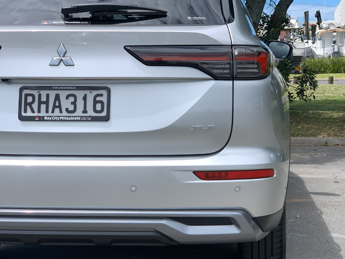 2025 Mitsubishi Outlander XLS 4WD 7 Seater 2.5L Petrol Auto