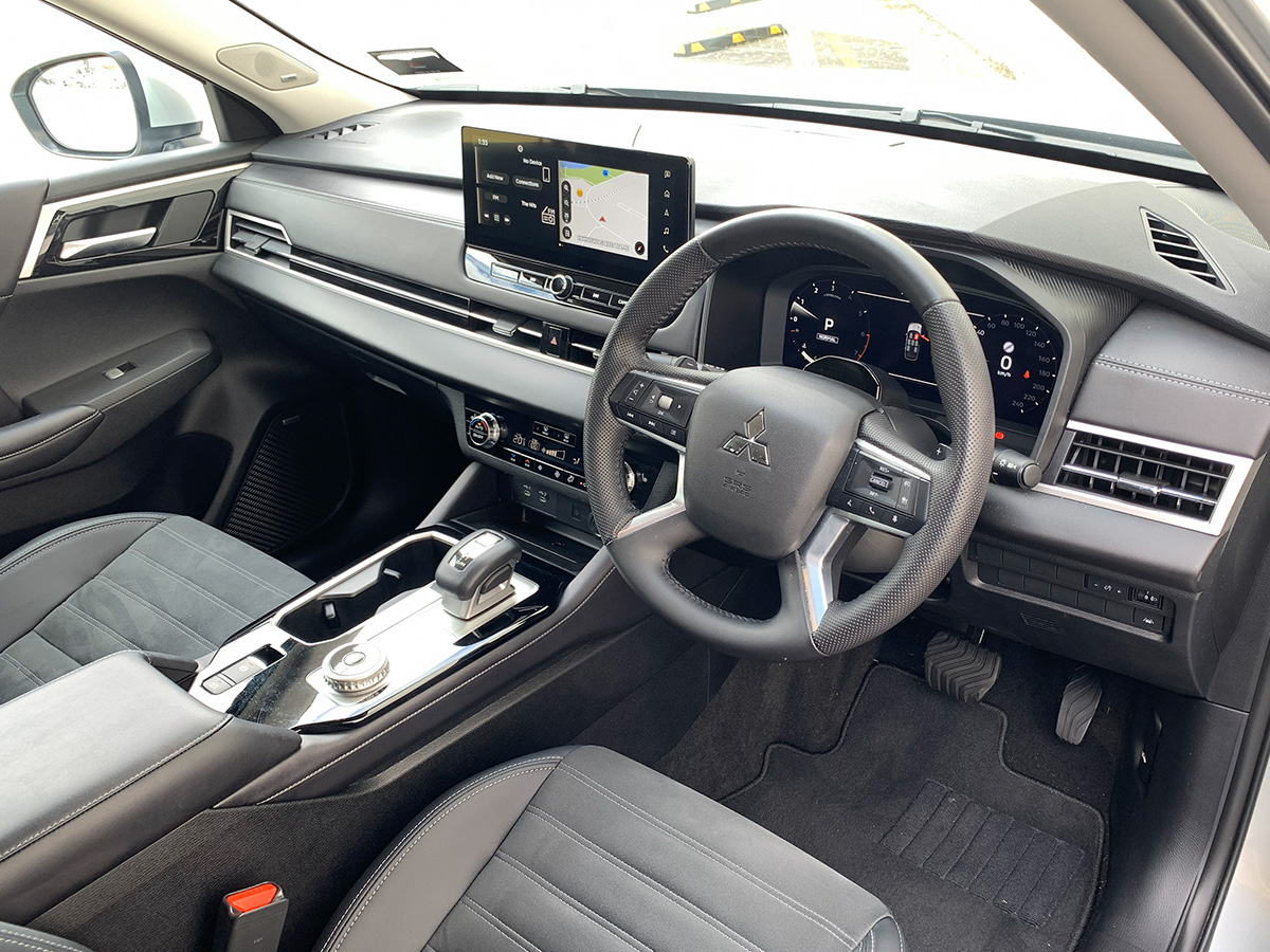 2025 Mitsubishi Outlander XLS 4WD 7 Seater 2.5L Petrol Auto