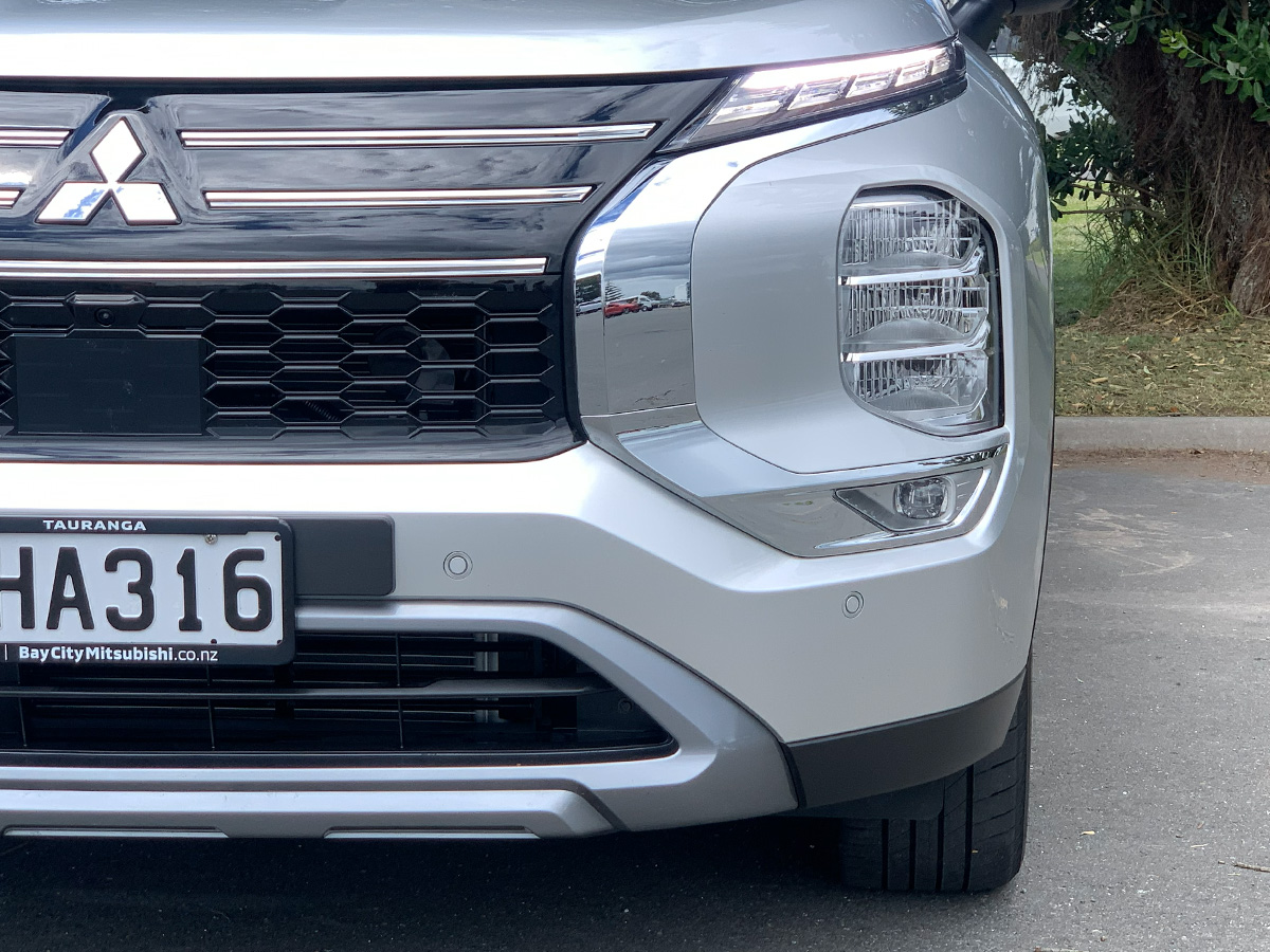 2025 Mitsubishi Outlander XLS 4WD 7 Seater 2.5L Petrol Auto