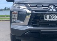 2025 Mitsubishi Pajero Sport VRX Black Edition