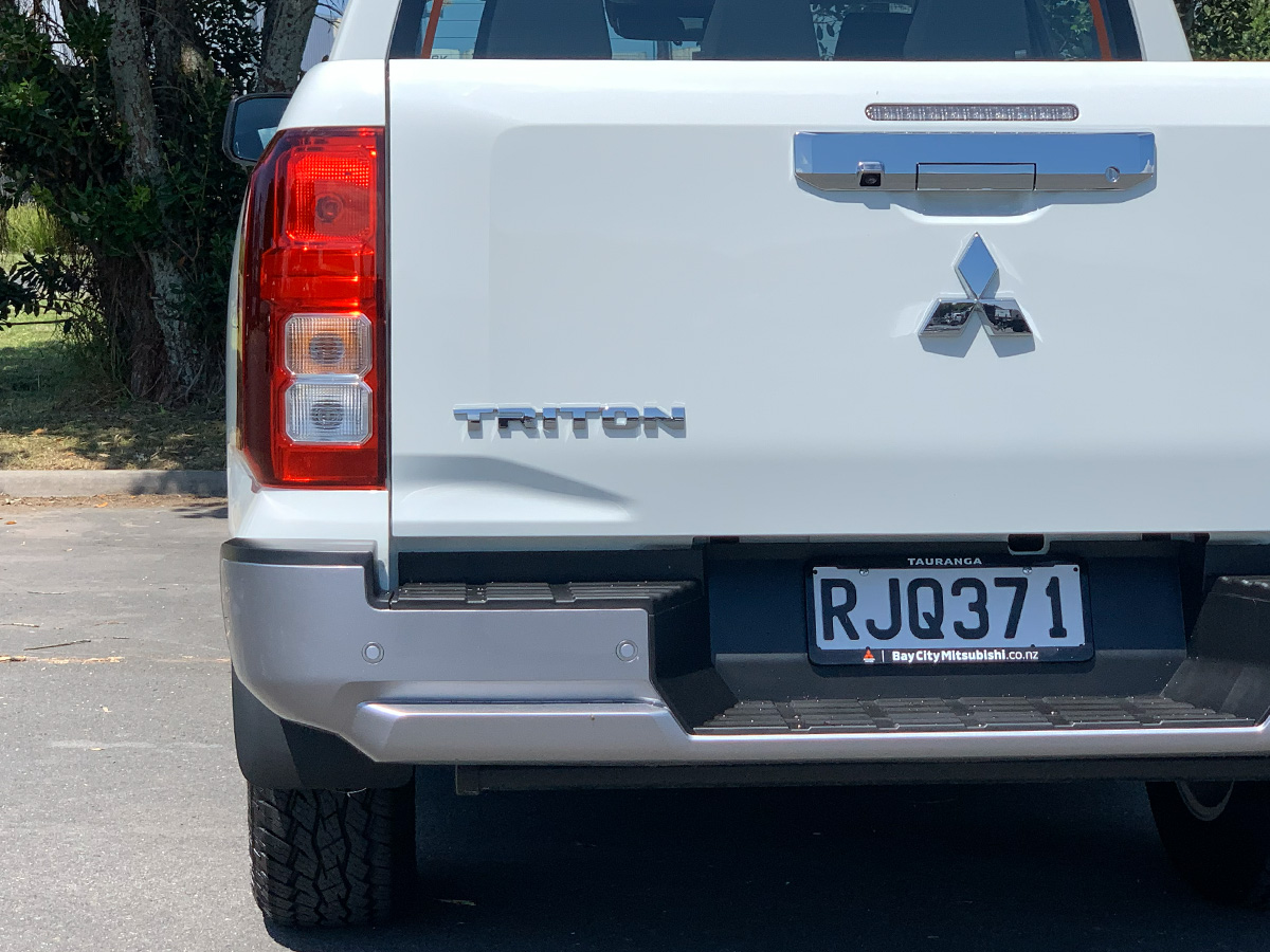 2025 Mitsubishi Triton GLX Double Cab 2WD