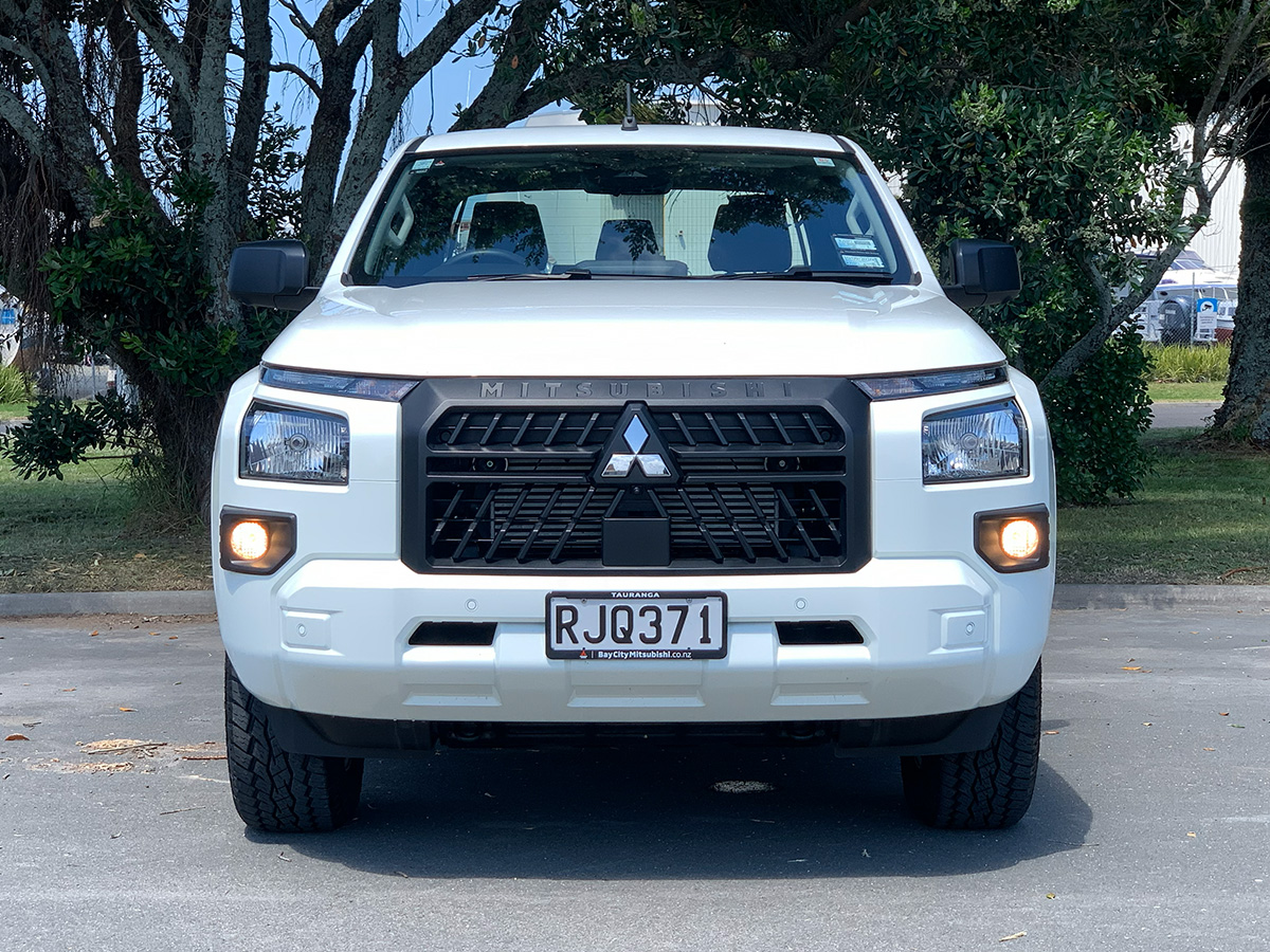 2025 Mitsubishi Triton GLX Double Cab 2WD