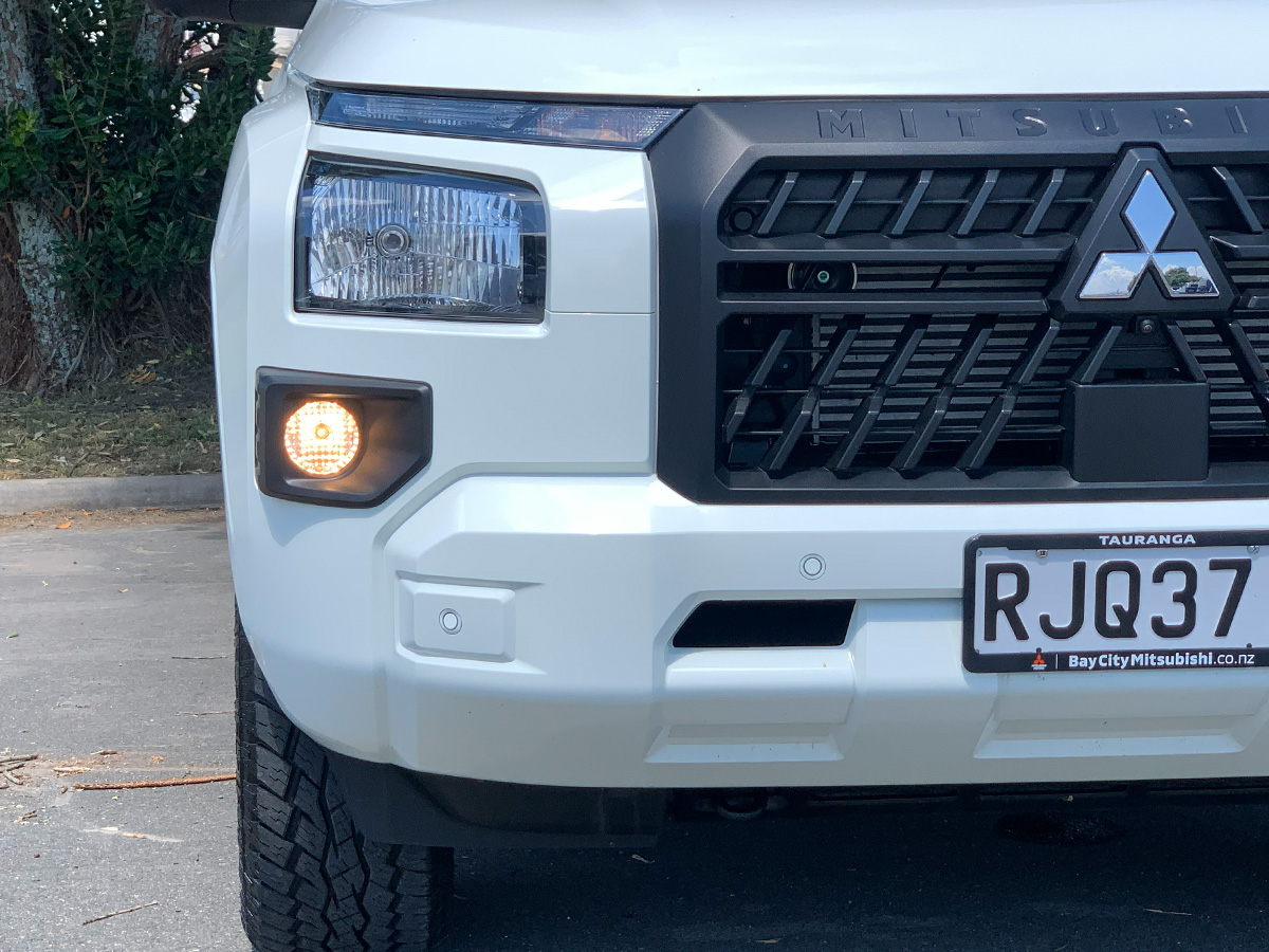 2025 Mitsubishi Triton GLX Double Cab 2WD