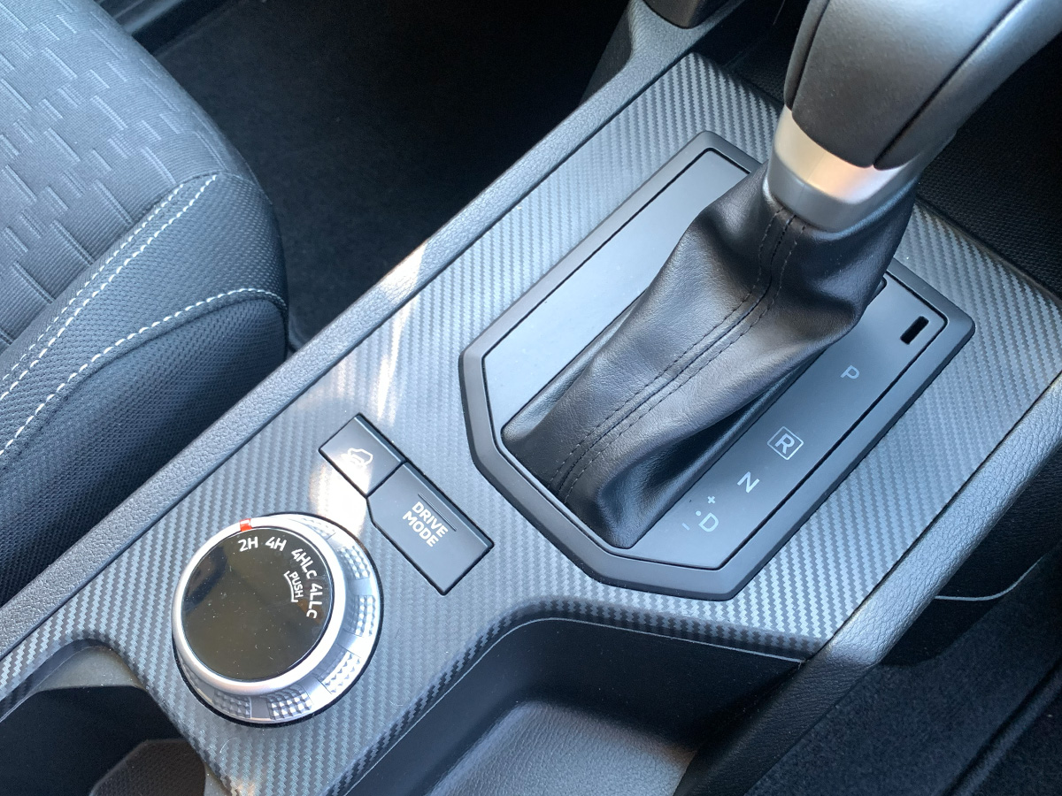 2025 Mitsubishi Triton GLX 4WD SPORT