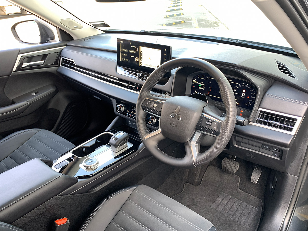 2025 Mitsubishi Outlander XLS 4WD 7 Seater 2.5L Petrol Auto