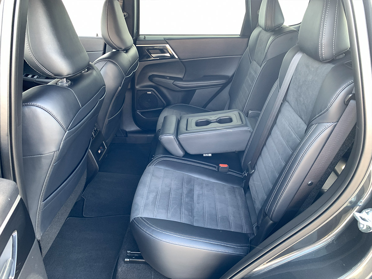 2025 Mitsubishi Outlander XLS 4WD 7 Seater 2.5L Petrol Auto