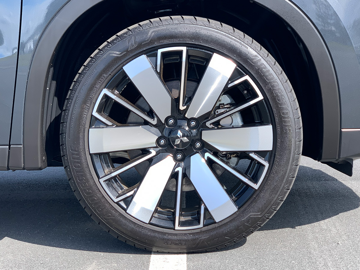 2025 Mitsubishi Outlander XLS 4WD 7 Seater 2.5L Petrol Auto