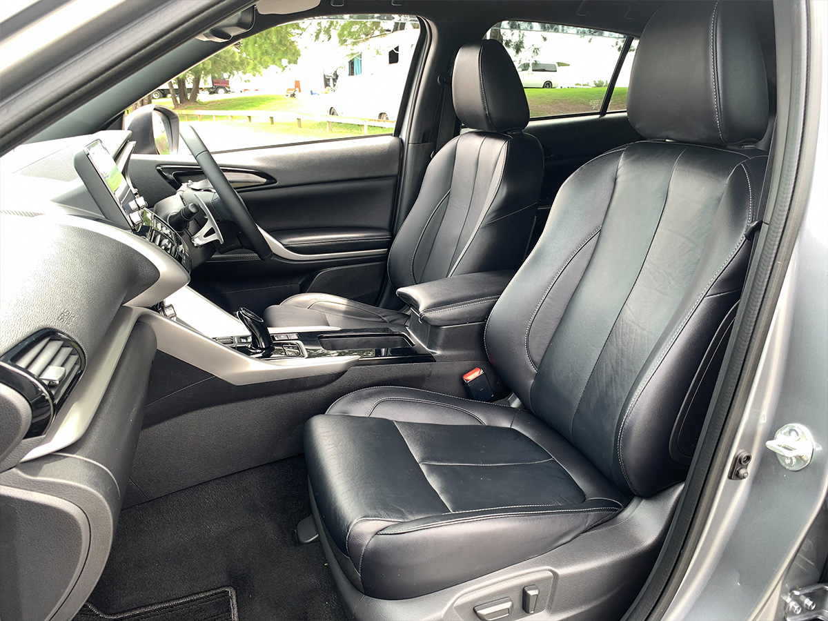 2021 Mitsubishi Eclipse Cross PHEV VRX Hybrid 4WD