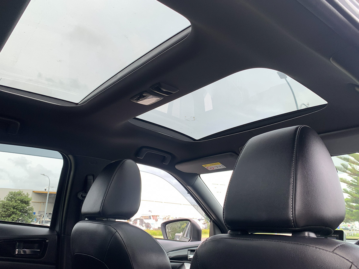 2021 Mitsubishi Eclipse Cross PHEV VRX Hybrid 4WD