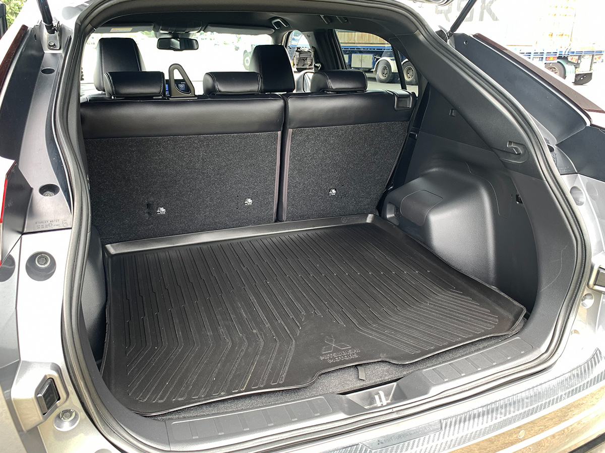 2021 Mitsubishi Eclipse Cross PHEV VRX Hybrid 4WD