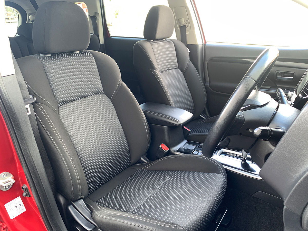 2021 Mitsubishi Outlander LS 2.4L Petrol 7 Seater Automatic