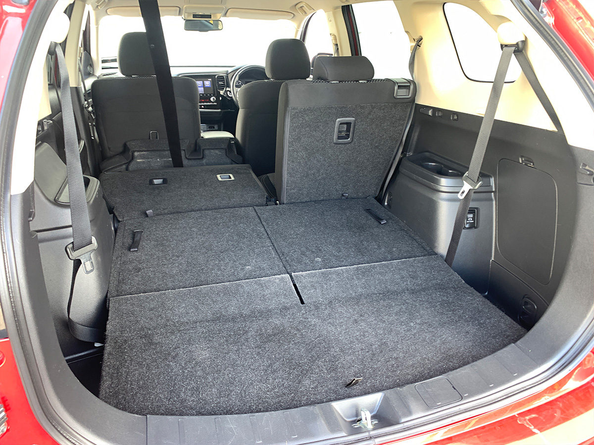 2021 Mitsubishi Outlander LS 2.4L Petrol 7 Seater Automatic